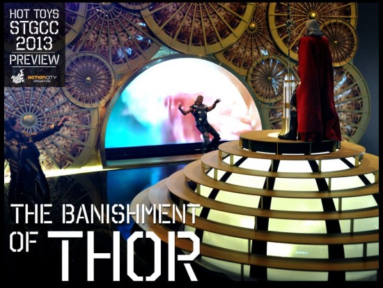 7. Hot Toys booth @ STGCC_The Banishment of Thor diorama