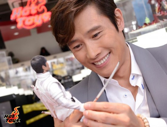 Hot Toys - Interview with Byung-hun Lee_02