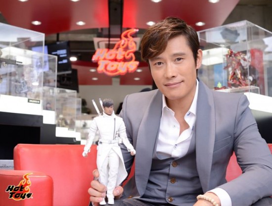 Hot Toys - Interview with Byung-hun Lee_03