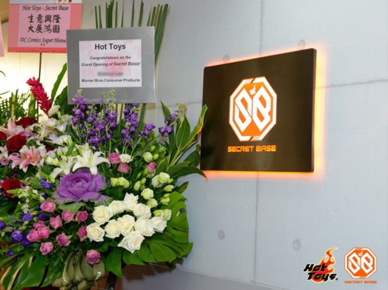 Hot Toys - Secret Base Preview Party_01