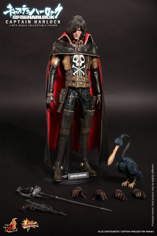 Hot Toys - Space Pirate Captain Harlock - Captain Harlock Collectible Figure_PR13