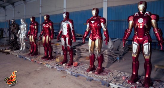 Hot Toys - life-size Mark I-VII armors_2