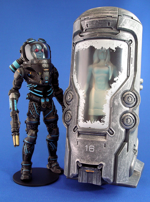 AFHUB - The Action Figure Hub - Nora Fries Cryogenic Chamber