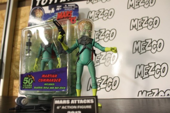 mezco-0004