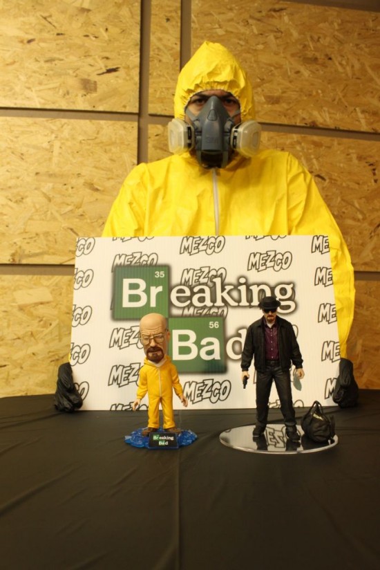 mezco-0012