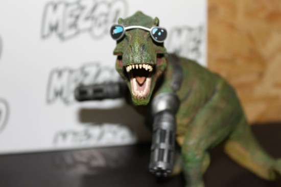 mezco-0020